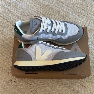 Veja Grey, Cream & Green Retro Runner Sneaker